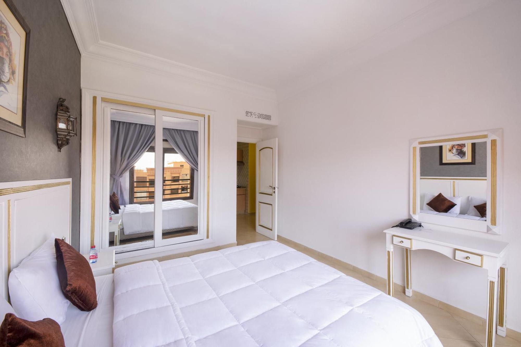 Mogador Menzah Appart Hotel Marrakesh Exterior photo